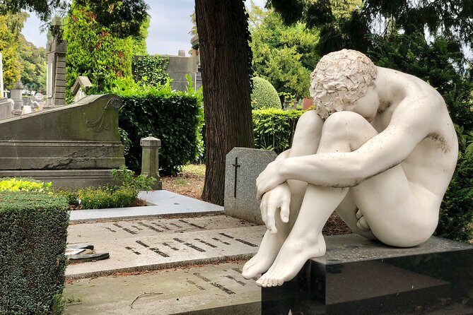 Private tour of Ixelles in Brussels (Audrey Hepburn was born here) with a local - Exploring Brussels’ Ixelles Through a Private Local Tour