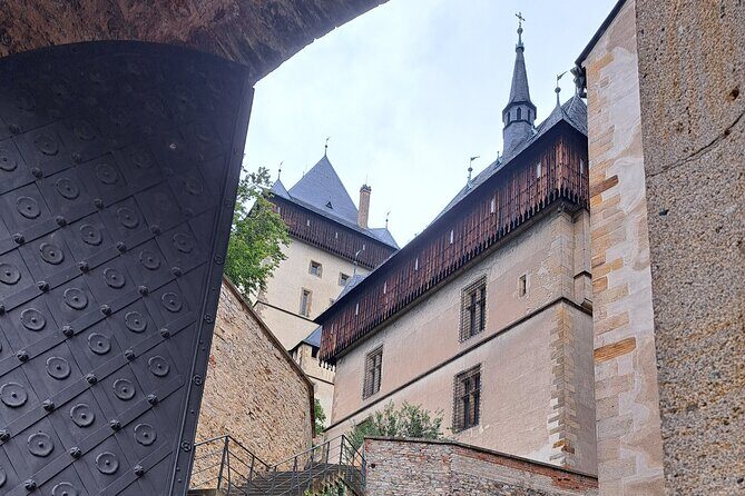 Private Tour of Karltejn Castle with Admission Ticket Included - FAQ