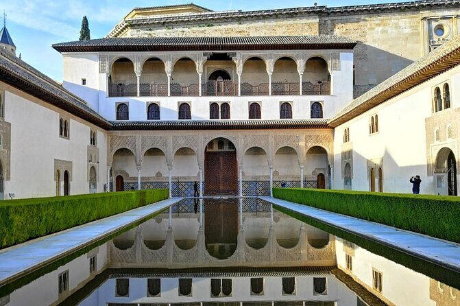 Private Tour of La Alhambra de Granada (includes tickets) - What’s Included and What’s Not