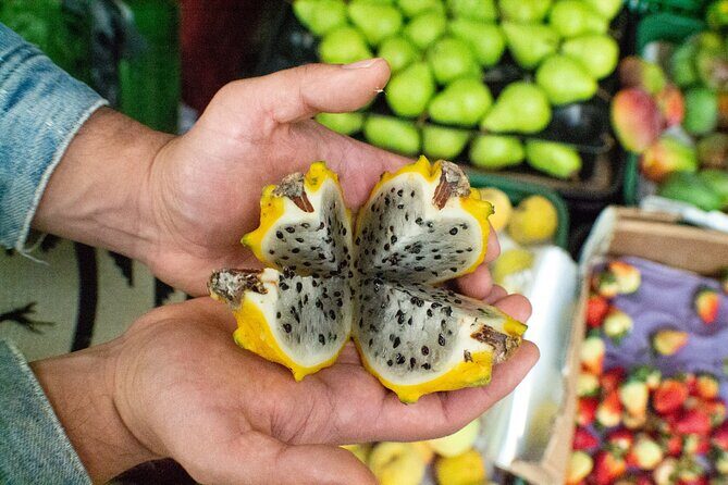 Private Tour of Paloquemao Square with Gastronomic Tasting - Exploring Bogotá’s Heart: A Private Tour of Paloquemao Square with Gastronomic Tasting