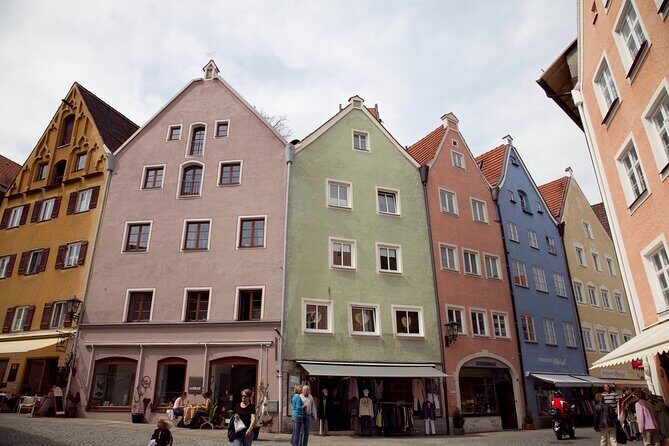 Private tour of the best of Fussen - Sightseeing, Food & Culture with a local - Who Should Consider This Tour?