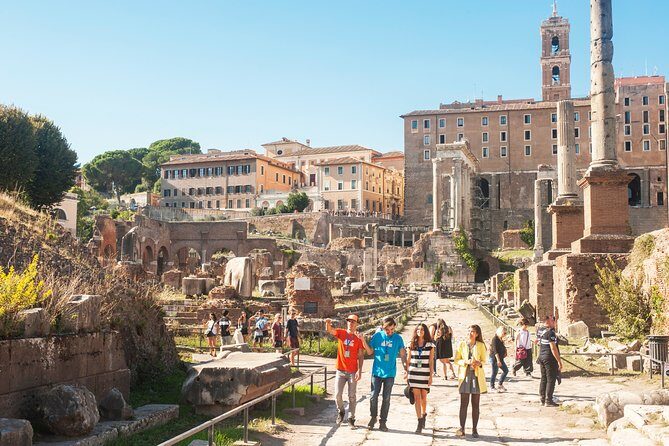 Private Tour of the Colosseum, Roman forum & Palatine hill with Arena Floor - Key Points