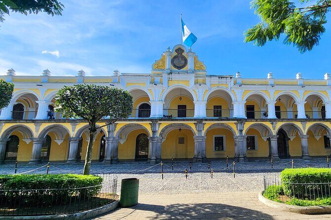 Private Tour of the Emblematic Streets of Antigua Guatemala - Exploring Antigua Guatemala’s Emblematic Streets: A Balanced Look at a Private Tour
