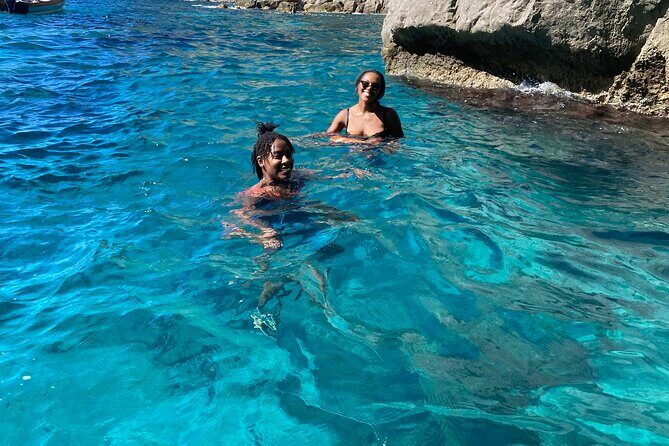 Private Tour of the Island of Capri by Boat and Visit to the Caves - Frequently Asked Questions