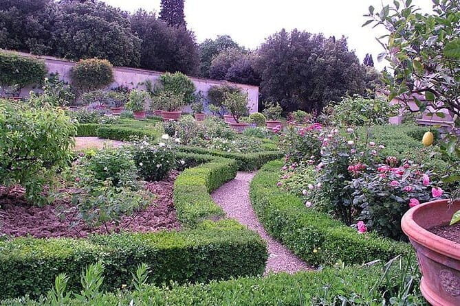 Private Tour of the Medici Family Villa in Florence - An In-Depth Look at the Medici Villas Tour