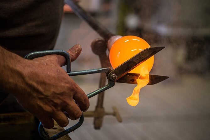 Private tour on Murano Island: discover the art of Artisanal Glassblowing - Why This Tour Works Well for Travelers