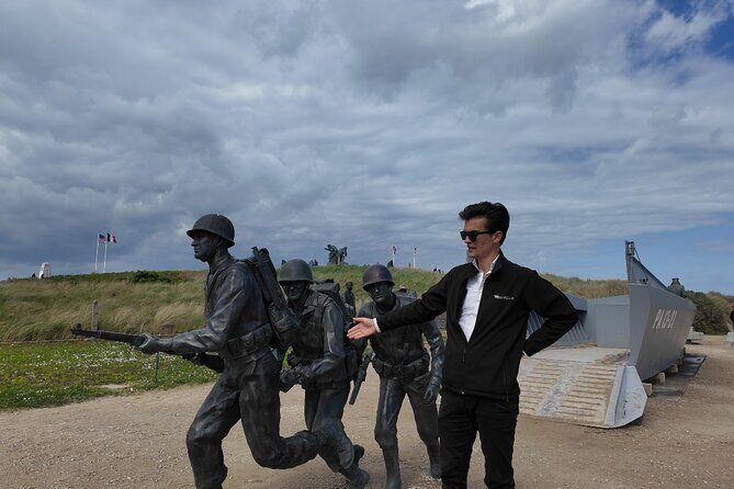 Private tour on the D-Day landind beaches - A Close Look at the Normandy D-Day Tour