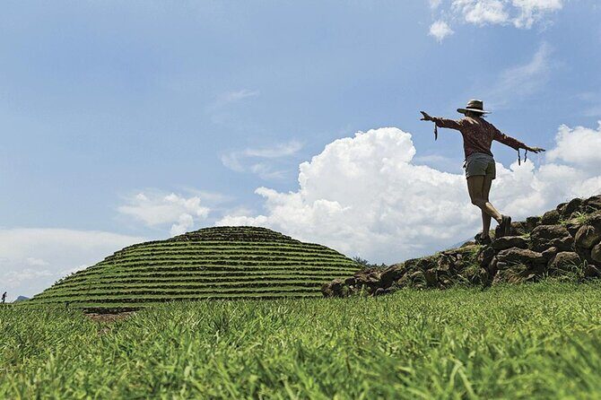 Private Tour one day of Adventure in the Guachimontones and Tequila Pueblo Mágico - Exploring the Itinerary in Detail