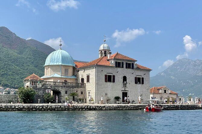 Private Tour: Our Lady of The Rocks Island and Perast - up to 8 people - Key Points