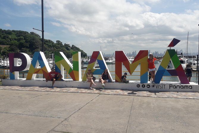 Private Tour Panama City and Panama Canal - Key Points