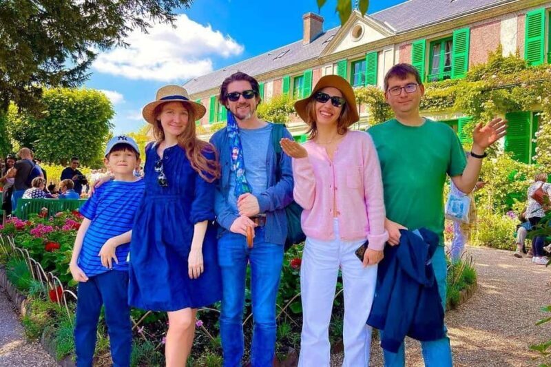 Private Tour Paris: Étretat Cliffs & Monets Gardens + Gift - FAQ