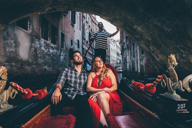 Private Tour: Personal Travel Photographer Tour in Venice - An In-Depth Look at the Personal Venice Photo Tour