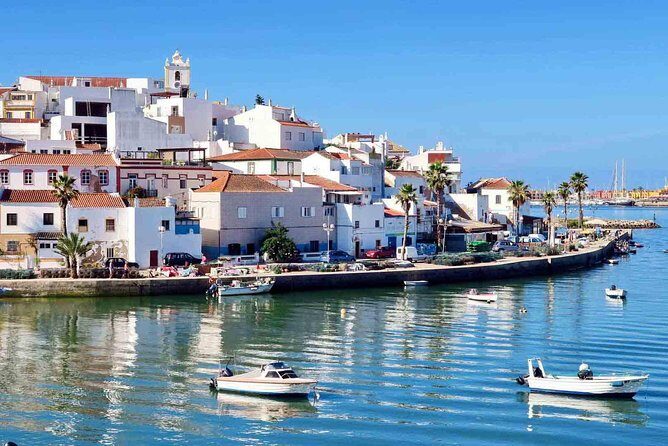 Private tour Portugal and Spain (North and Center) 15 days - Coastal Portugal: Nazaré, Alcobaça, and Fatima