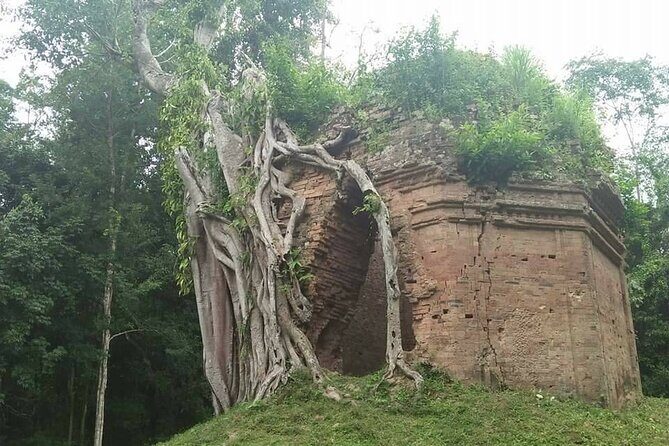 Private tour: Preah Khan Kompong Svay and Sambor Prei kuk Temples - A Journey into Cambodia’s Less-Known Archaeological Treasures