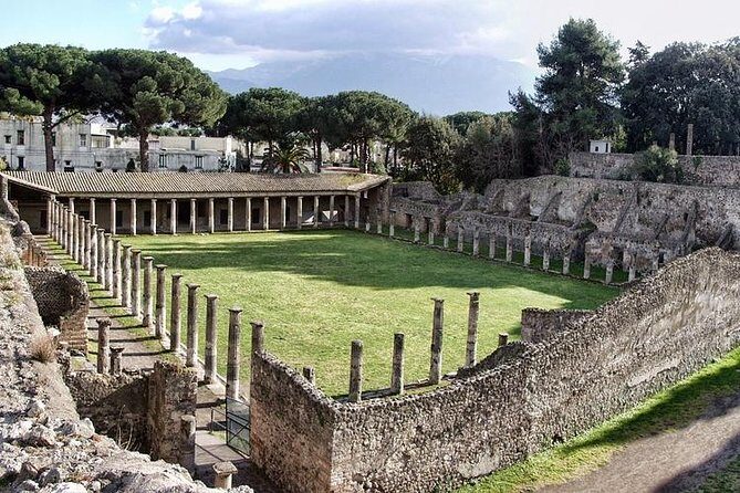 Private Tour Rome to Pompeii in private vehicle or fast train - An In-Depth Look at the Pompeii Day Tour
