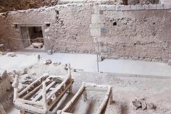 Private Tour: Santorini Highlights with Akrotiri - Who Is This Tour Best For?