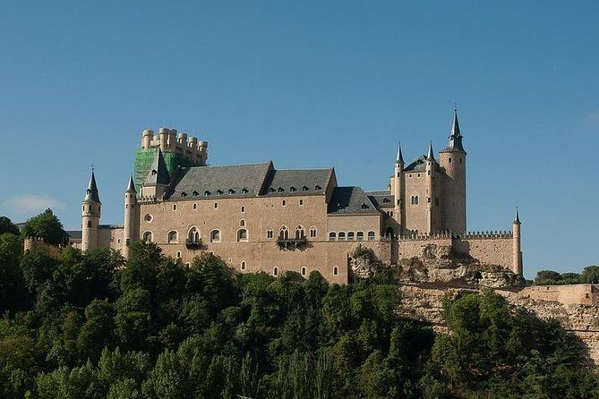 Private Tour: Segovia Day Trip from Madrid - Transport and Comfort: Why It Matters