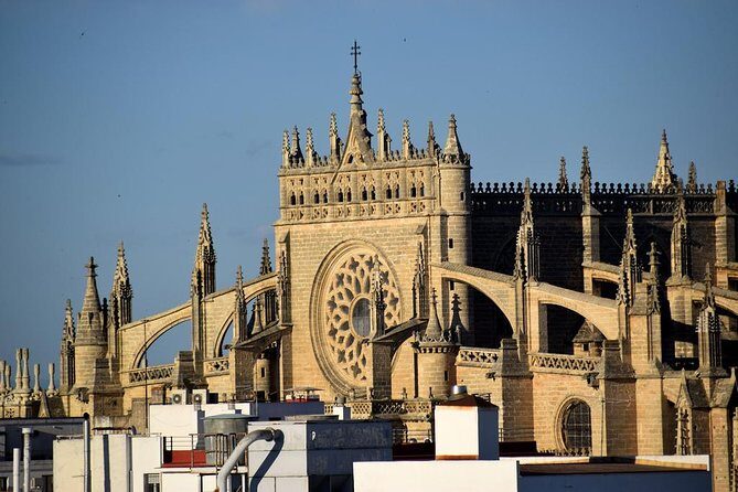 Private Tour: Seville City Tour (Cathedral, Royal Alcázar and Santa Cruz) - Who Will Find This Tour Valuable?