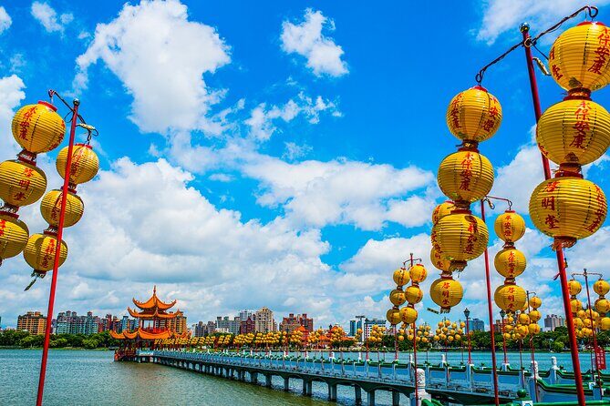 Private Tour Shore Excursion in Kaohsiung City - Key Points