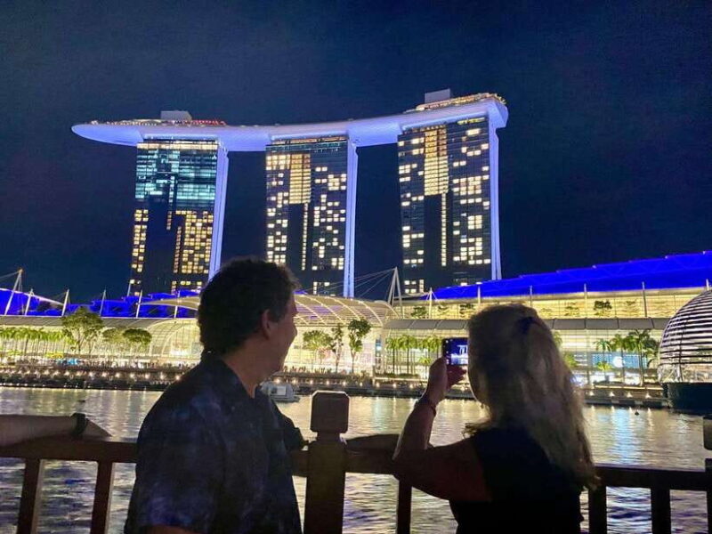 Private Tour sightseeing Marina Bay Sands+River Cruise(Max6) - Transportation and Comfort