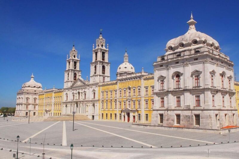 Private Tour Sintra & Mafra - FAQs