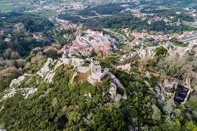 Private Tour Sintra Palaces and Scenic Landscapes - Who Should Consider This Tour?