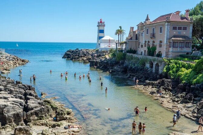 Private Tour Sintra, Pena Palace and Cascais from Lisbon - Castelo dos Mouros: A Fortress with a View