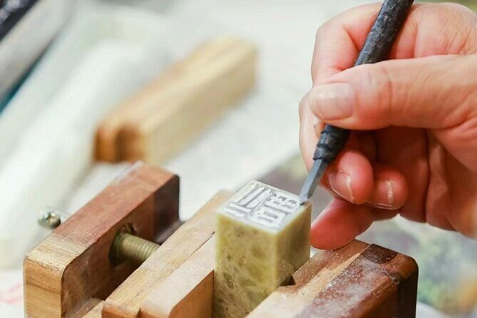 Private Tour: Terracotta Warriors& Foodie Tour and Seal Carving - Key Points