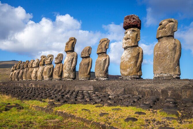 Private Tour: The Highlights of Easter Island - Exploring Easter Island: The Highlights in Comfort and Style