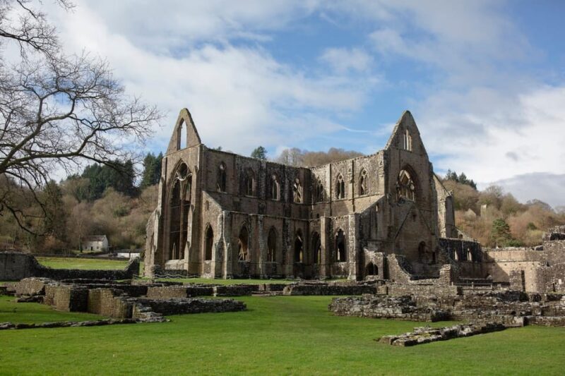 Private Tour: Three Castles, Tintern Abbey & Roman Caerleon - Key Points