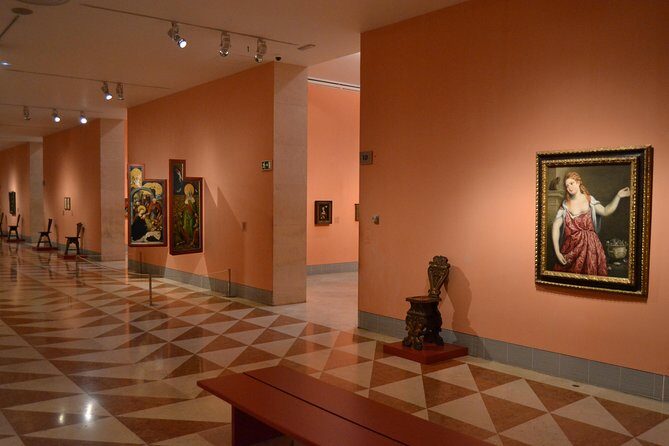 Private Tour: Thyssen-Bornemisza Museum with Skip-the-Line Access - An Introduction to the Thyssen-Bornemisza Private Tour