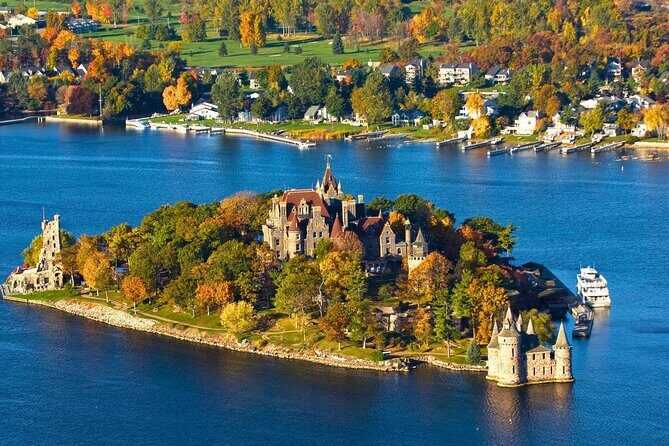 Private Tour to 1000 Islands from Toronto with Castle Boat Cruise - Who Would Love This Tour?
