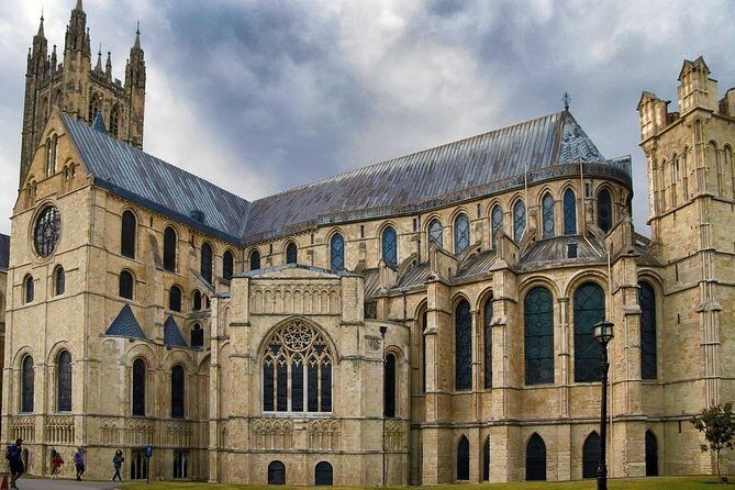 Private Tour to Canterbury, Dover Castle & Chilham - The Sum Up