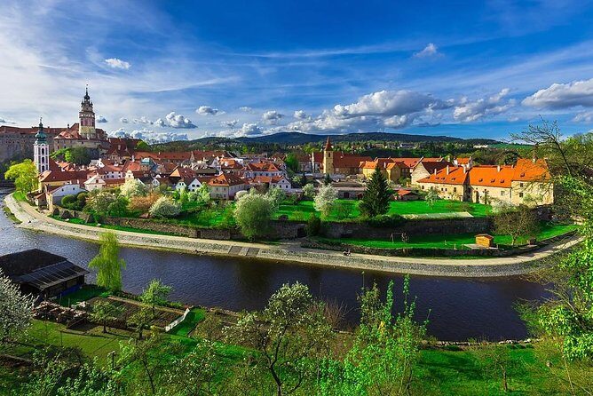 Private Tour to Cesky Krumlov from Prague - Who Should Consider This Tour?