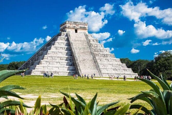 Private Tour to Chichen Itza and Cenote Tsukan with Meal Included - Frequently Asked Questions
