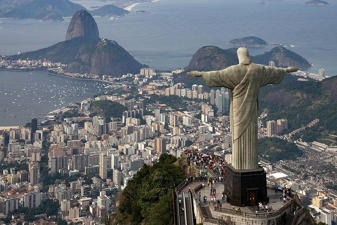 Private Tour to Christ the Redeemer - The Main Attraction: Christ the Redeemer