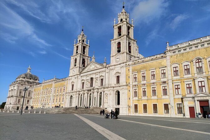 Private Tour to Defensive Lines of Torres, Mafra & Ericeira - FAQs