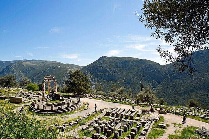 Private Tour to Delphi from Athens with a Licensed Guide - Exploring Delphi: An In-Depth Review
