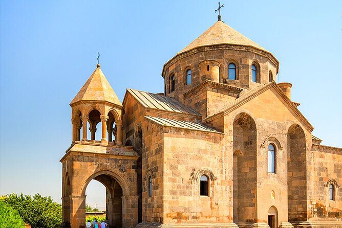 Private Tour to Echmiadzin and Zvartnots Temple - Key Points