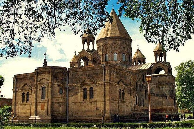 Private tour to Echmiadzin (st Cathedral), Zvartnots, Khor Virap, Garni, Geghard - Who Is This Tour Best Suited For?