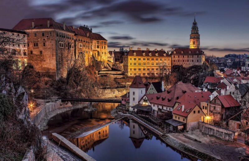 Private Tour to eský Krumlov - A Day Trip from Prague - Wandering Český Krumlov’s Historic Streets