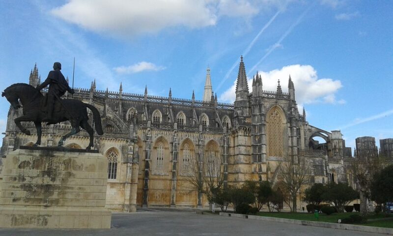 Private Tour to Fatima, Batalha, Nazare, Obidos From Lisbon - Frequently Asked Questions