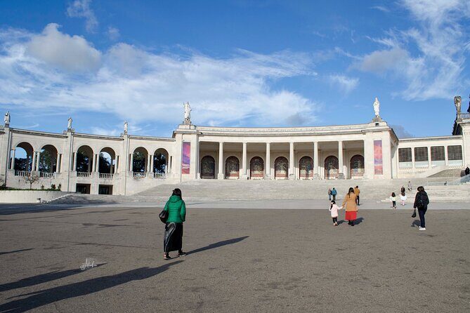 Private Tour to Fátima with an Official Guide - Authenticity and Value