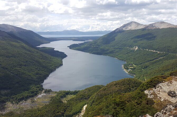 Private Tour to Garibaldi Pass, Escondido and Fagnano Lakes - Key Points