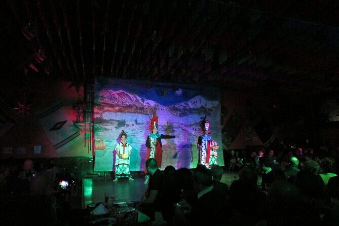 Private Tour to Garibaldi Square - Key Points