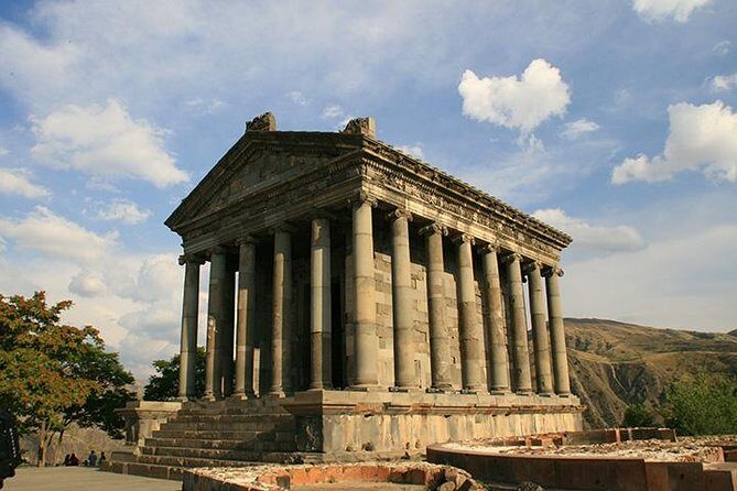 Private tour to Garni, Geghard, Sevan (Sevanavank), Dilijan (Haghartsin) - An In-Depth Look at the Tour Experience