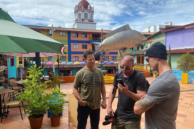 Private Tour to Guatapé and The Rock of El Peñol from Medellín! - Key Points
