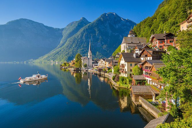 Private Tour to Hallstatt and Salzburg with Austrian Lunch - A Deep Dive into the Tour Experience