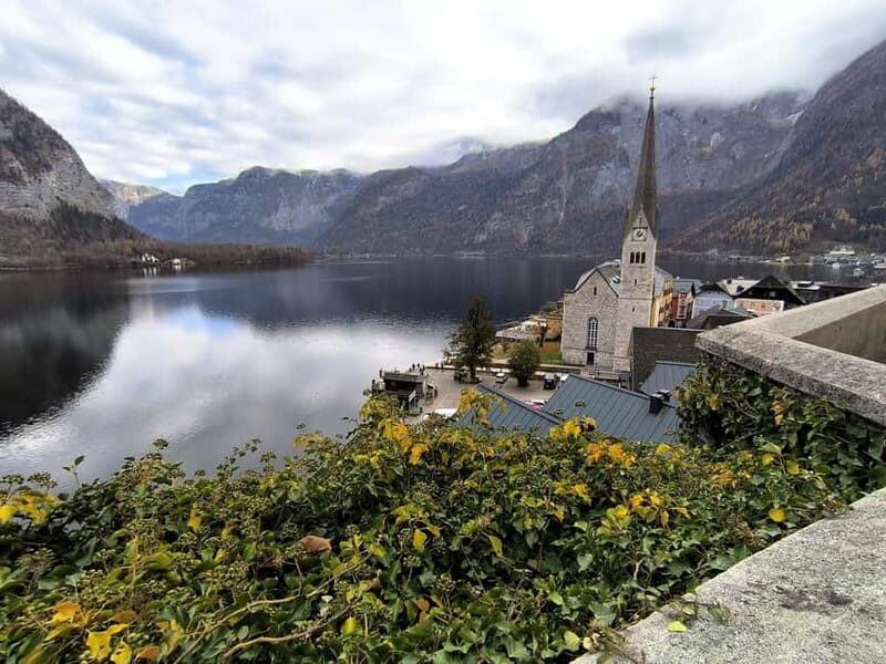 Private Tour to Hallstatt & Salzburg  Comfort and Elegance - An In-Depth Look at Your Private Austrian Adventure