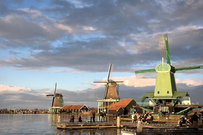 Private Tour to Holland, Zaanse Schans, Volendam, and Marken - Cheese, Cheese, and More Cheese